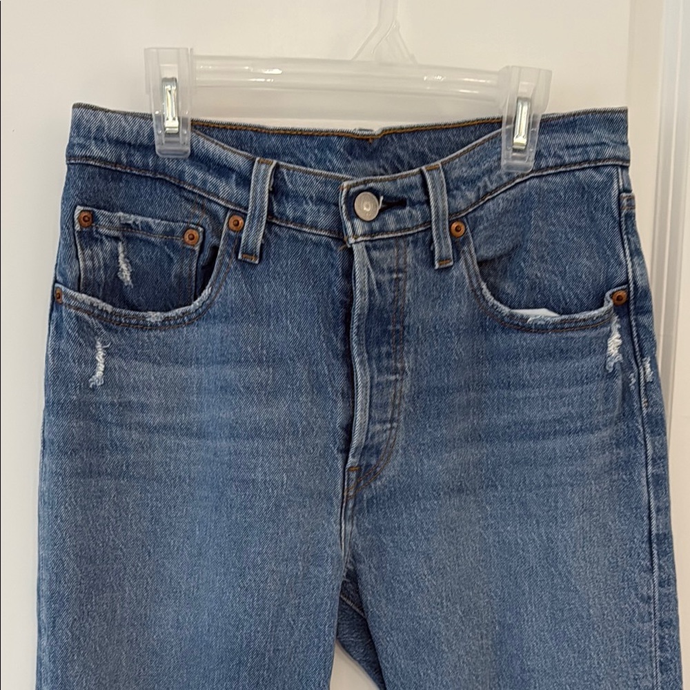 Levi’s 501 Straight Leg Jeans - Picture 3 of 8